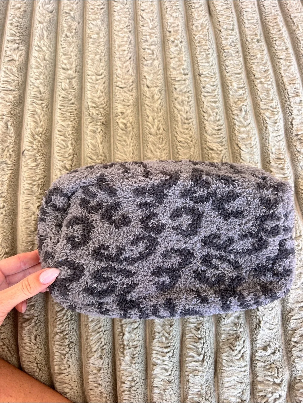 Barefoot Dreams Cozychic Fuzzy Cosmetic/Travel Case Gray/Black